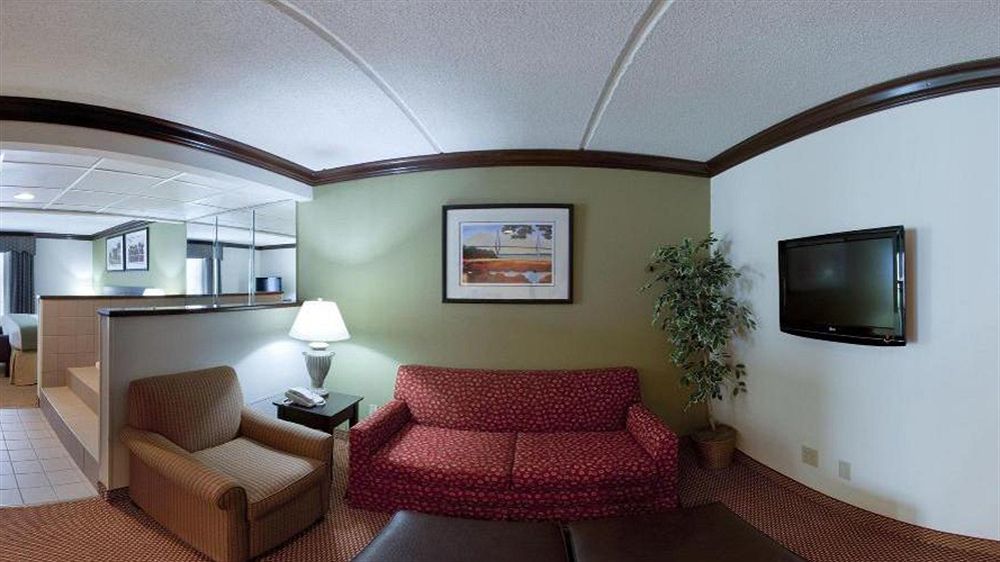 Holiday Inn Express Hotel & Suites Charleston-Ashley Phosphate By Ihg Βόρειο Τσάρλεστον Εξωτερικό φωτογραφία