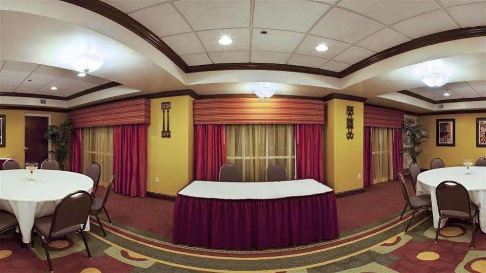 Holiday Inn Express Hotel & Suites Charleston-Ashley Phosphate By Ihg Βόρειο Τσάρλεστον Εξωτερικό φωτογραφία